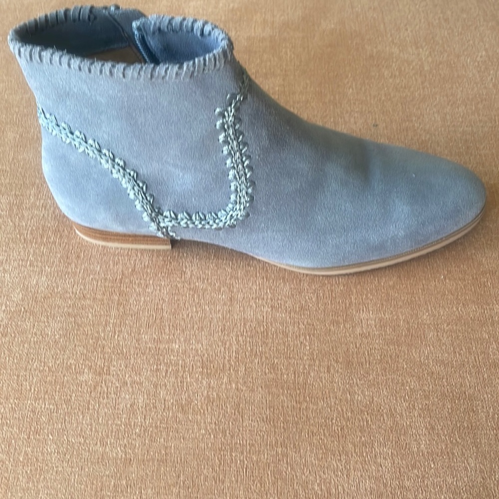 Suede booties/ new